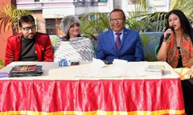 Robir Kirone Sarbajit o Bondhura" - Redefines Friendship in the light of Tagore