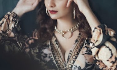 SpotlampE presents ‘Jugnu’ Song by Anveshi Jain