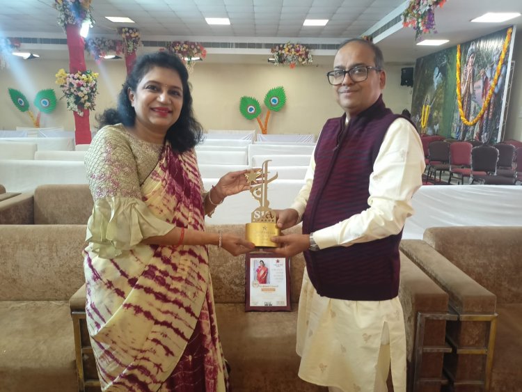 Rashhmi S Sarraf from Kolkata honored with FSIA Award 2022